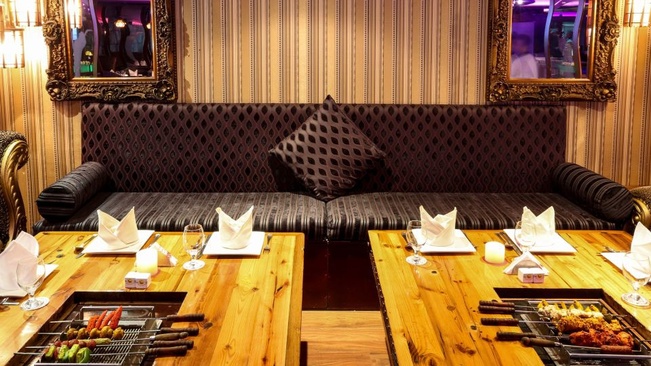 top restaurant in al karama, arabic restaurant in dubai, best restaurant in Al Karama, Dubai, business lunch in dubai, best business lunch in dubai