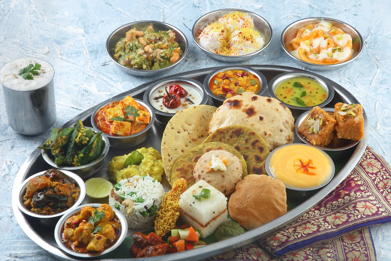 top restaurant in al karama, arabic restaurant in dubai, best restaurant in Al Karama, Dubai, business lunch in dubai, best business lunch in dubai